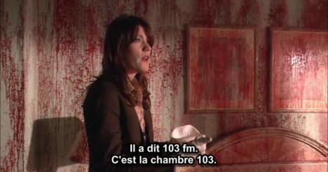 Dexter écoute le 103FM ! YEAH !!! (Dexter - E10 S1 - Seeing Red )