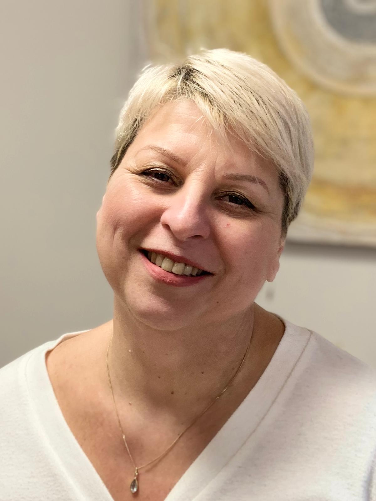 portrait de Laure Bernard - au son de lor - sonothérapeute